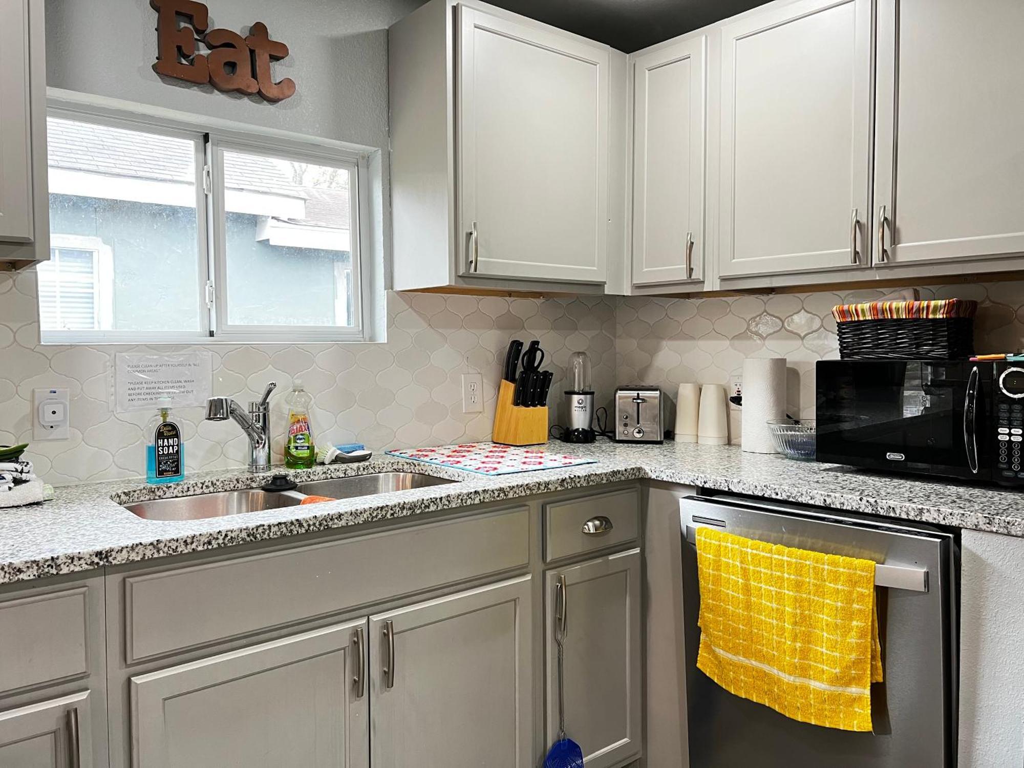 Boho Bliss- Cozy Private Room 2 Miles From Alamodome! San Antonio Exterior photo